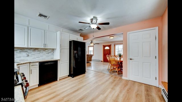 25 Wenonah Ave, Parsippany-troy Hills Twp., NJ 07034