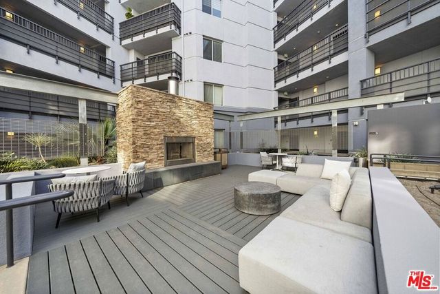 629 Traction Avenue 308, Los Angeles, CA 90013