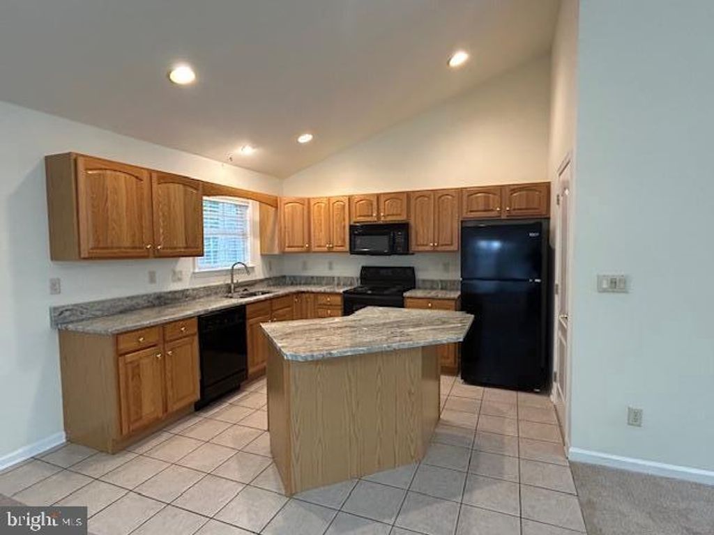 Image 3 of property listing at 31 FOOTBRIDGE, Ocean Pines, MD 21811
