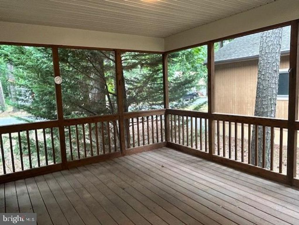 Image 5 of property listing at 31 FOOTBRIDGE, Ocean Pines, MD 21811