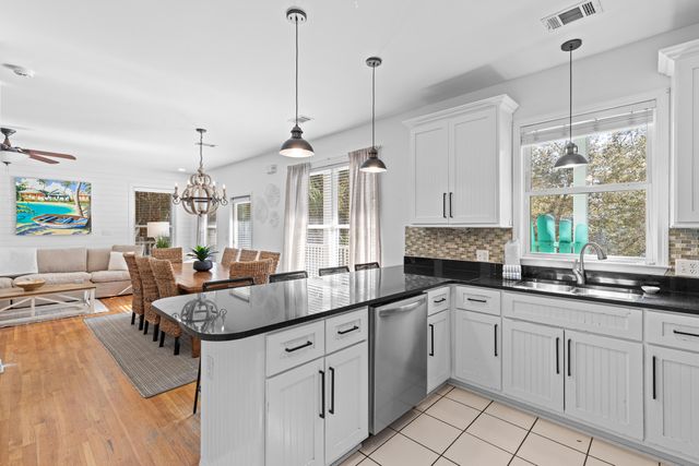 19 Buddy Street, Santa Rosa Beach, FL 32459