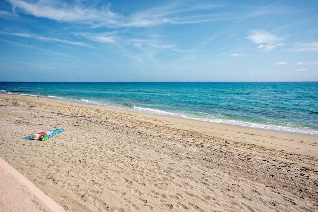 3450 S Ocean Boulevard Boulevard 701, Palm Beach, FL 33480