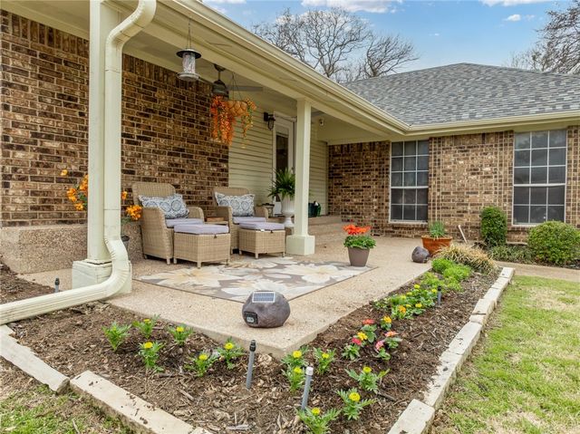 409 Shadow Mountain Drive, Woodway, TX 76712