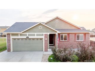 223 S New Castle Way, Aurora, CO 80018