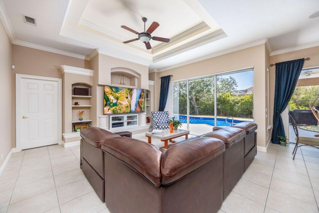 4630 Soundside Drive, Gulf Breeze, FL 32563