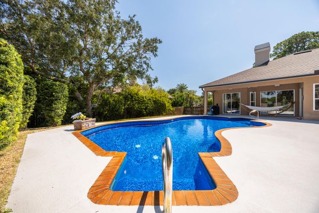 4630 Soundside Drive, Gulf Breeze, FL 32563