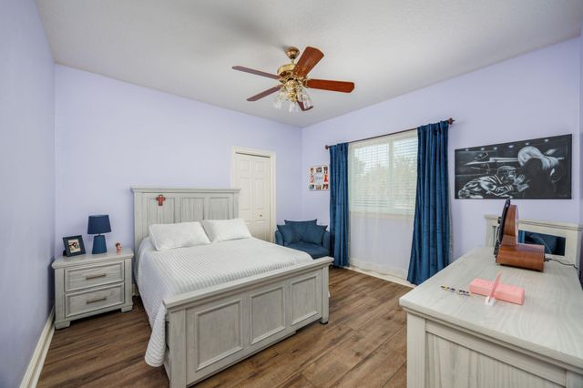 4630 Soundside Drive, Gulf Breeze, FL 32563