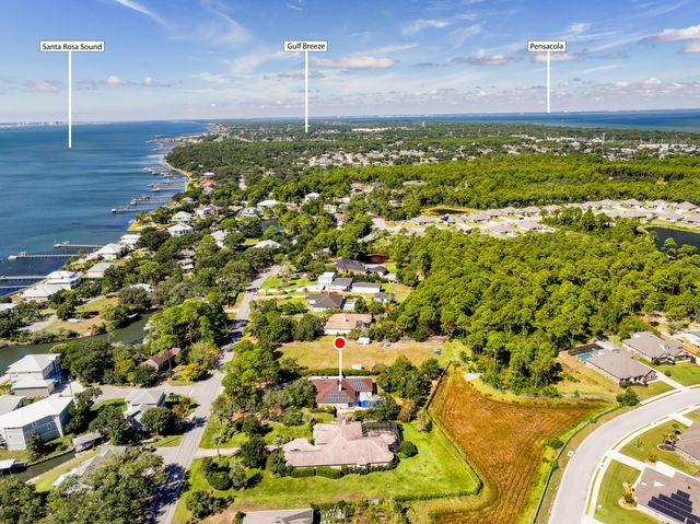 4630 Soundside Drive, Gulf Breeze, FL 32563