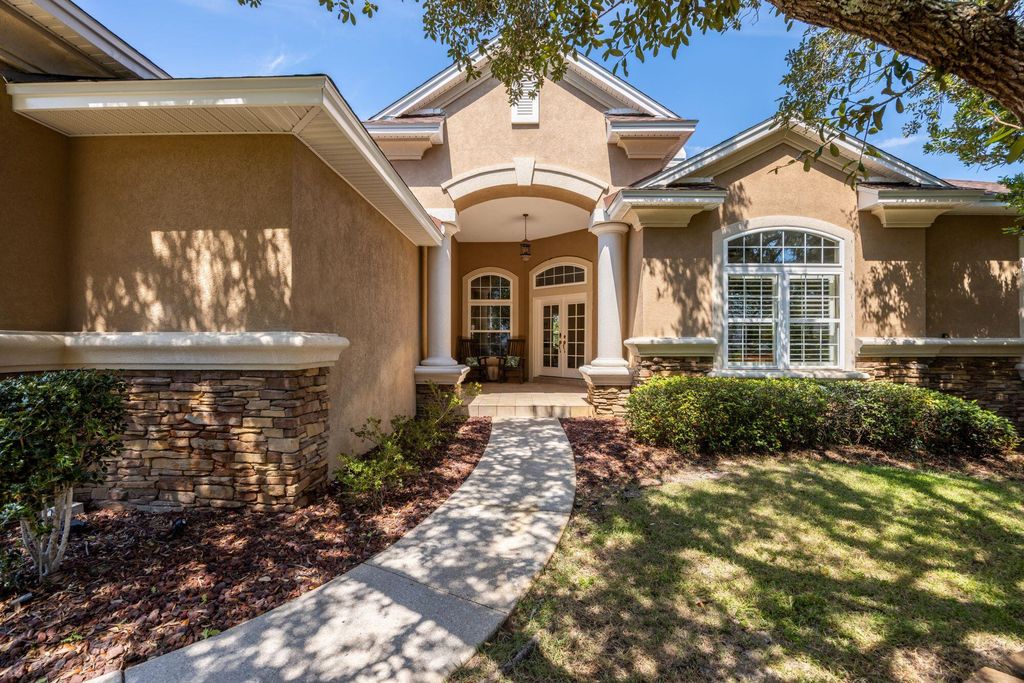 4630 Soundside Drive, Gulf Breeze, FL 32563