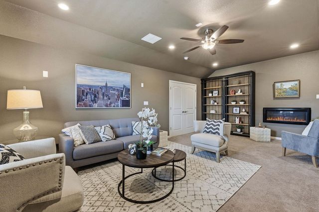 2824 Wedgescale PASS, Leander, TX 78641