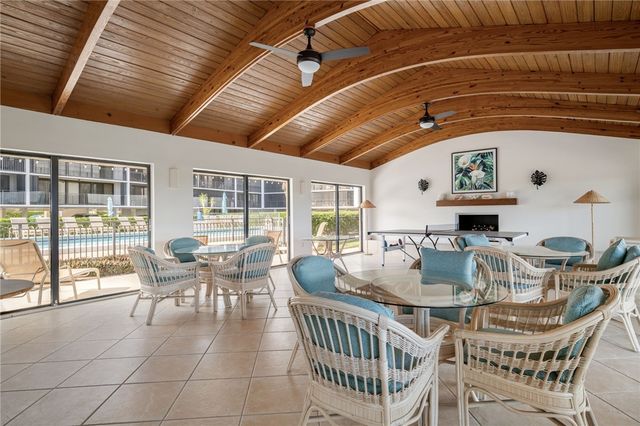 1480 Ocean Drive 4E, Vero Beach, FL 32963