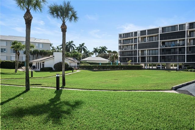 1480 Ocean Drive 4E, Vero Beach, FL 32963