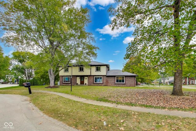 7222 Brompton Court, Indianapolis, IN 46250