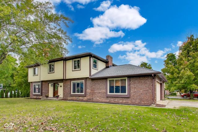 7222 Brompton Court, Indianapolis, IN 46250
