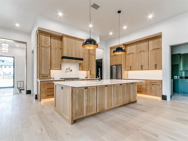 4420 Redbud Circle, Oklahoma City, OK 73111