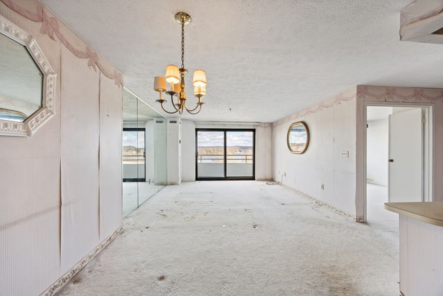 111 Dekoven Drive APT 407, Middletown, CT 06457