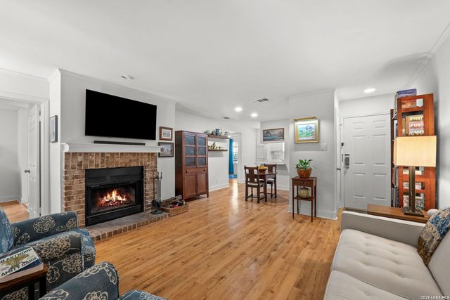 10955 Wurzbach Rd Apt 102, San Antonio, TX 78230