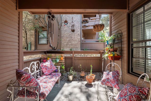 10955 Wurzbach Rd Apt 102, San Antonio, TX 78230