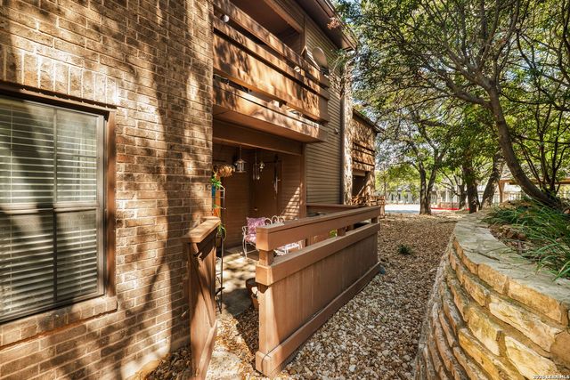 10955 Wurzbach Rd Apt 102, San Antonio, TX 78230