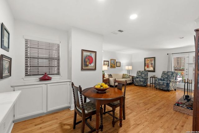 10955 Wurzbach Rd Apt 102, San Antonio, TX 78230