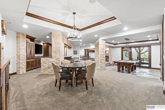 3511 S 228th Terrace, Elkhorn, NE 68022