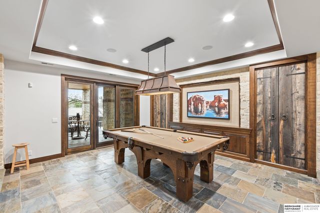 3511 S 228th Terrace, Elkhorn, NE 68022