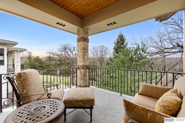 3511 S 228th Terrace, Elkhorn, NE 68022