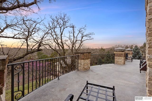 3511 S 228th Terrace, Elkhorn, NE 68022