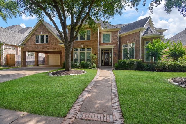3211 Riviera Drive, Sugar Land, TX 77479