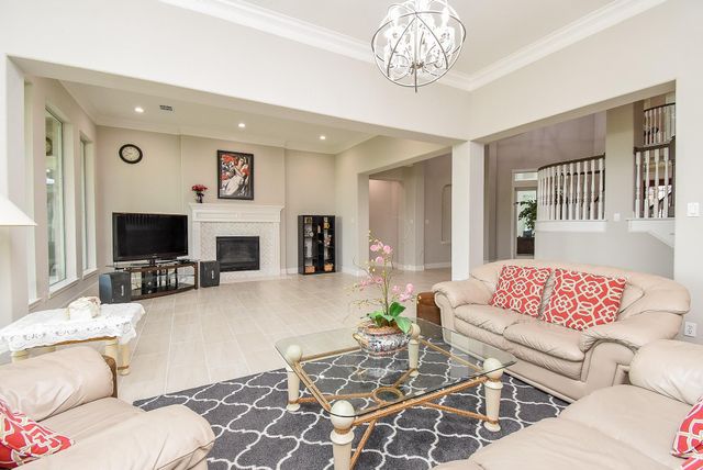 3211 Riviera Drive, Sugar Land, TX 77479