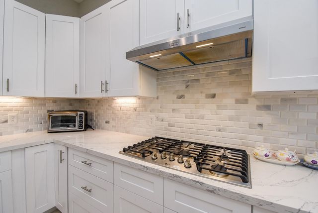 3211 Riviera Drive, Sugar Land, TX 77479