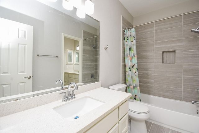 3211 Riviera Drive, Sugar Land, TX 77479