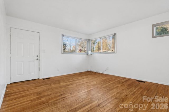 2701 Sonora Lane, Charlotte, NC 28208