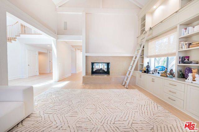 17636 Camino De Yatasto, Pacific Palisades (los Angeles), CA 90272