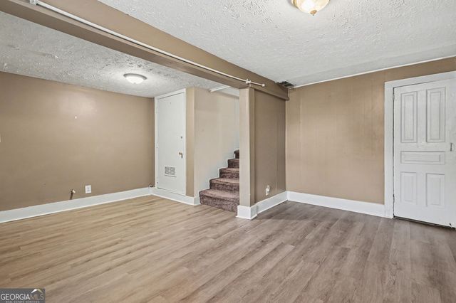 504 Calhoun Street NW, Atlanta, GA 30318