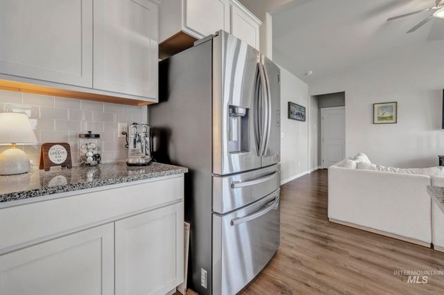 429 Southwood Ave W, Twin Falls, ID 83301