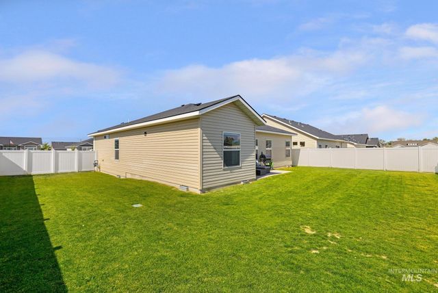 429 Southwood Ave W, Twin Falls, ID 83301