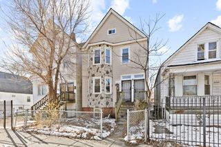 8008 S Escanaba Avenue, Chicago, IL 60617