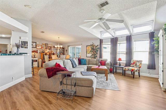 176 FLORENCE BOULEVARD, Debary, FL 32713