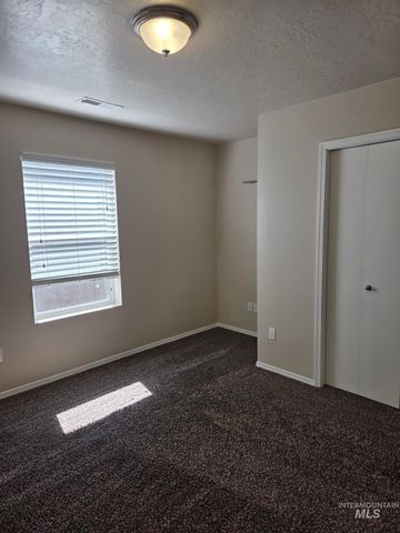 106 E Murtaugh Lake Dr, Middleton, ID 83644