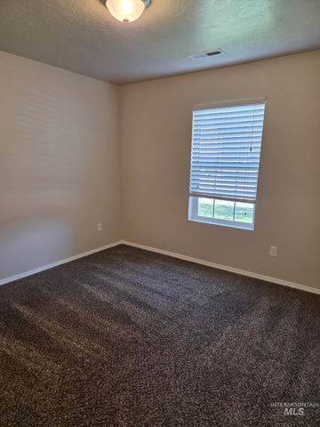 106 E Murtaugh Lake Dr, Middleton, ID 83644