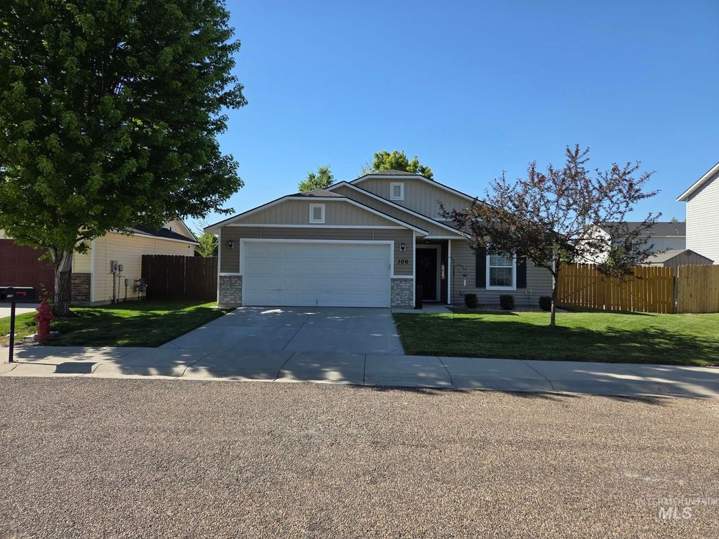 106 E Murtaugh Lake Dr, Middleton, ID 83644