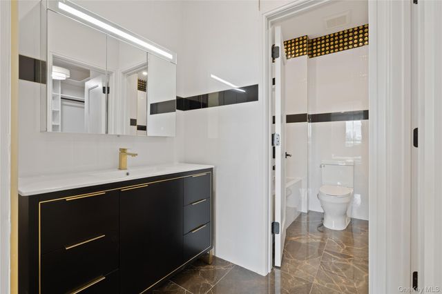 15 Ridge Avenue 206, Spring Valley, NY 10977