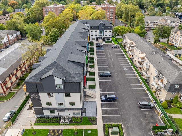 15 Ridge Avenue 206, Spring Valley, NY 10977