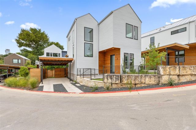 900 S 2nd ST 21, Austin, TX 78704