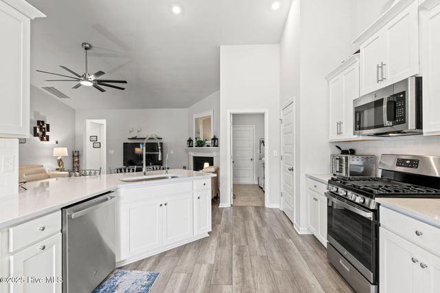 6939 English Holly Court SW, Ocean Isle Beach, NC 28469