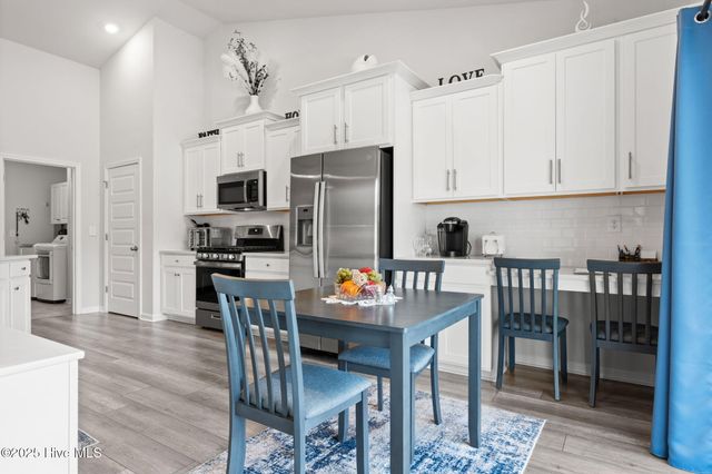 6939 English Holly Court SW, Ocean Isle Beach, NC 28469