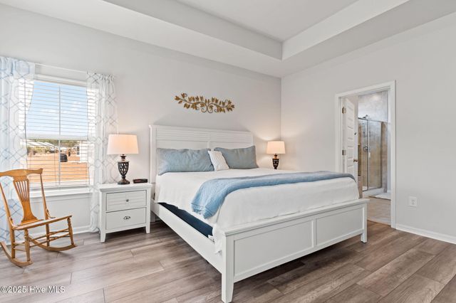 6939 English Holly Court SW, Ocean Isle Beach, NC 28469