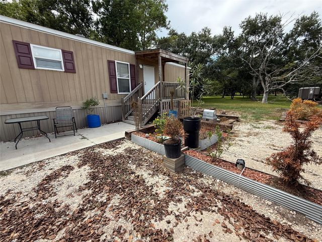 2245 County Road 130 2, Pearland, TX 77581