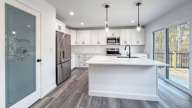 416 Yorktown Drive, De Soto, MO 63020